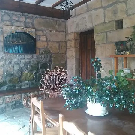 La Casa De 여관 Castillo-Pedroso