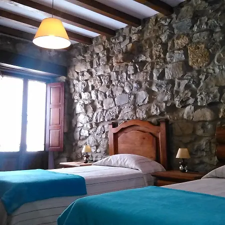 여관 La Casa De Castillo-Pedroso